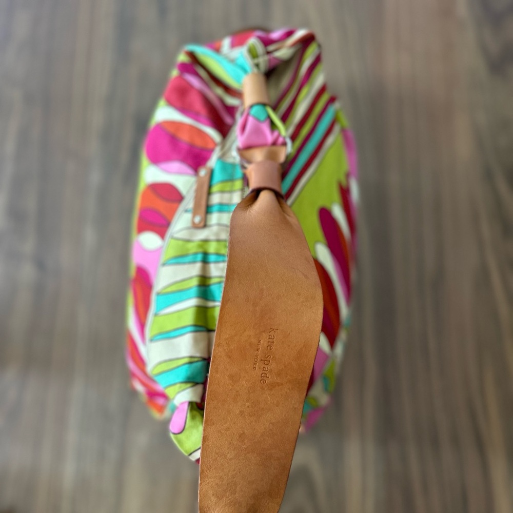EUC Kate Spade Shoulder Bag - Great Condition! - Picture 5 of 8